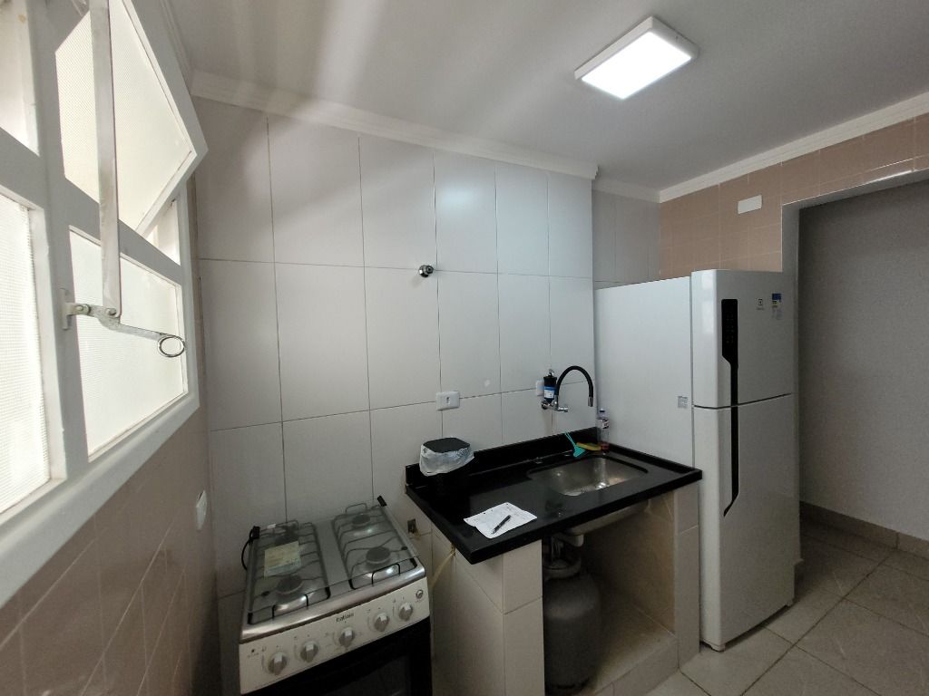 Apartamento à venda com 2 quartos, 80m² - Foto 13