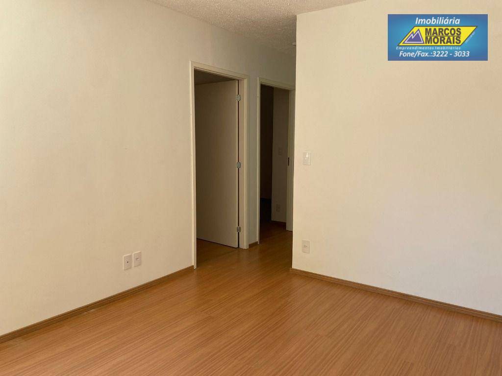 Apartamento à venda e aluguel com 2 quartos, 43m² - Foto 3