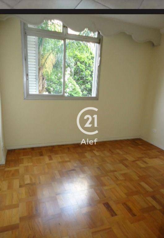 Apartamento para alugar com 3 quartos, 145m² - Foto 9