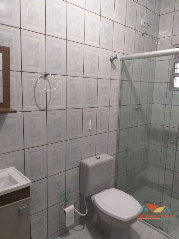 Casa à venda com 3 quartos, 90m² - Foto 11