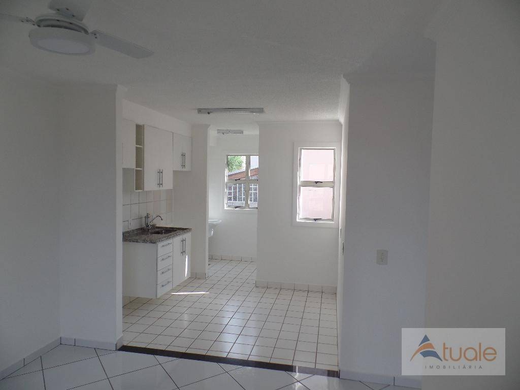 Apartamento para alugar com 2 quartos, 46m² - Foto 4