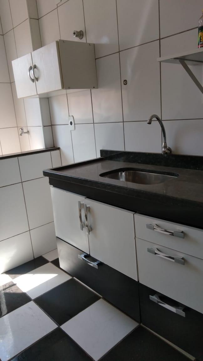 Apartamento à venda com 2 quartos, 43m² - Foto 4