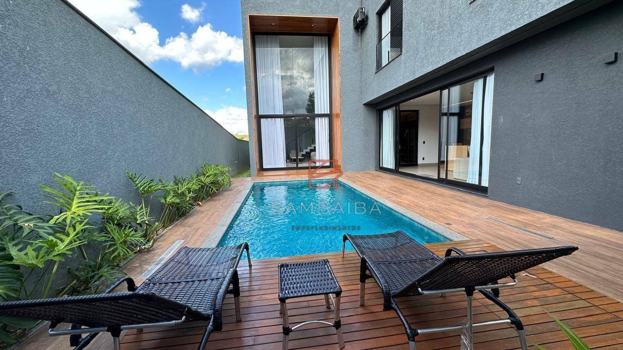 Casa de Condomínio para alugar com 3 quartos, 300m² - Foto 18