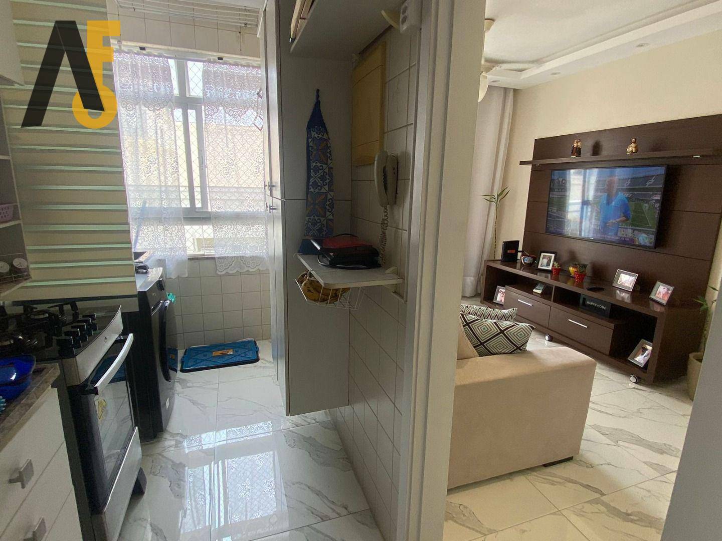 Apartamento à venda com 2 quartos, 53m² - Foto 11