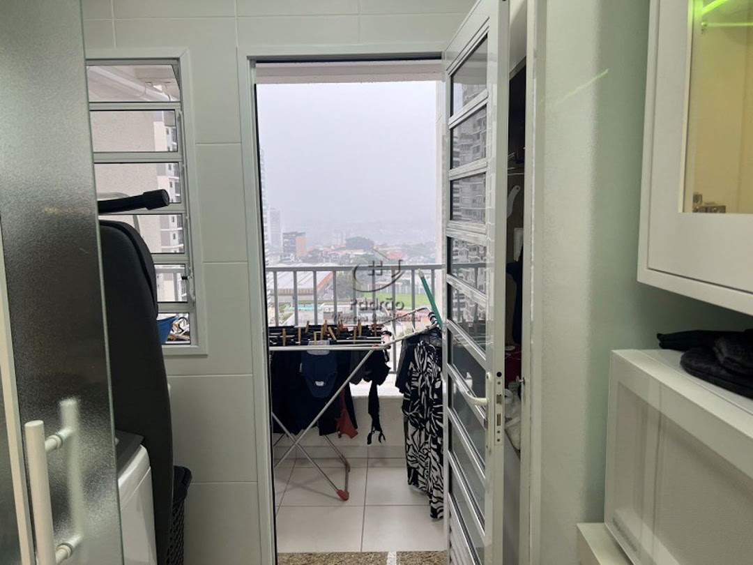 Apartamento à venda com 3 quartos, 97m² - Foto 13