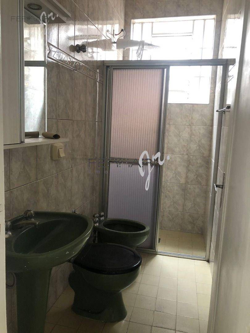 Casa para alugar com 4 quartos, 300M2 - Foto 23