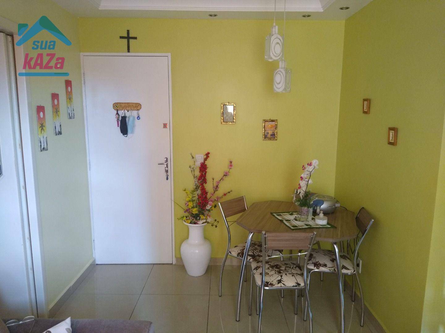 Apartamento à venda com 2 quartos, 55m² - Foto 2