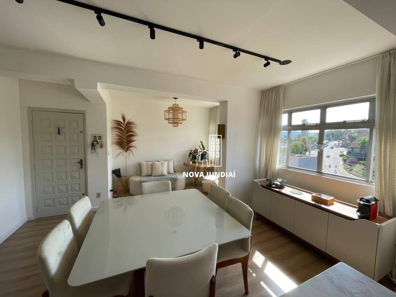 Apartamento, 3 quartos, 100 m² - Foto 2