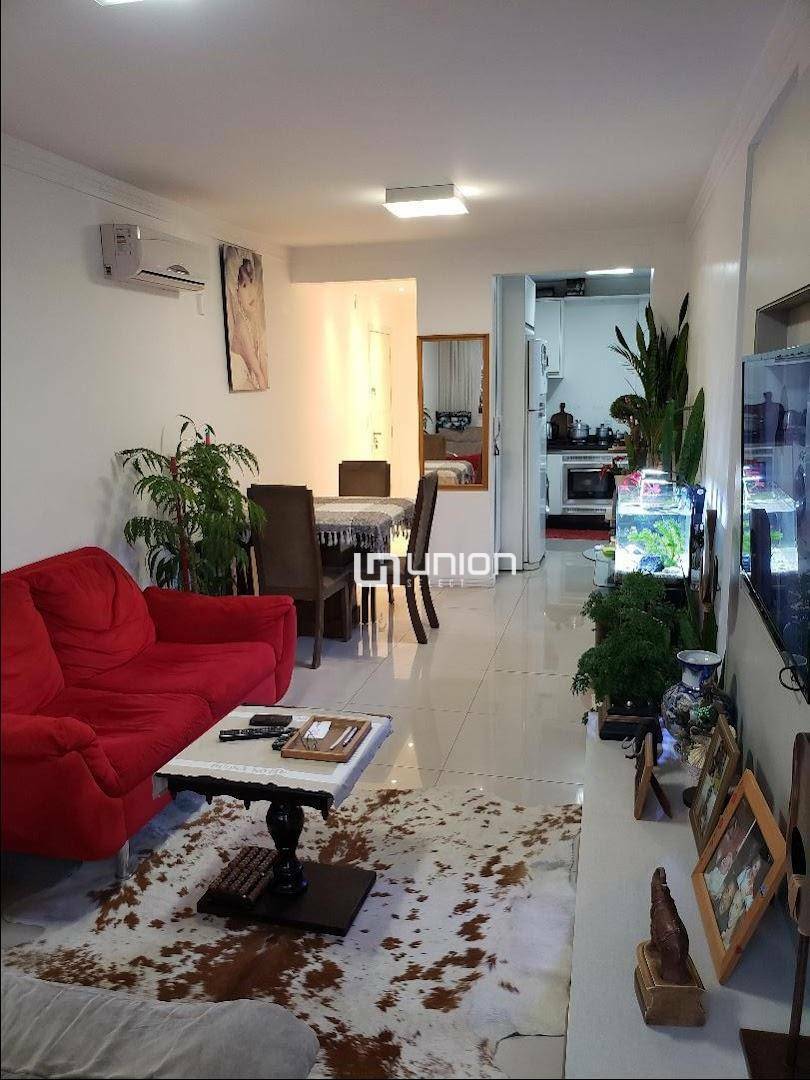 Apartamento à venda com 2 quartos, 69m² - Foto 5