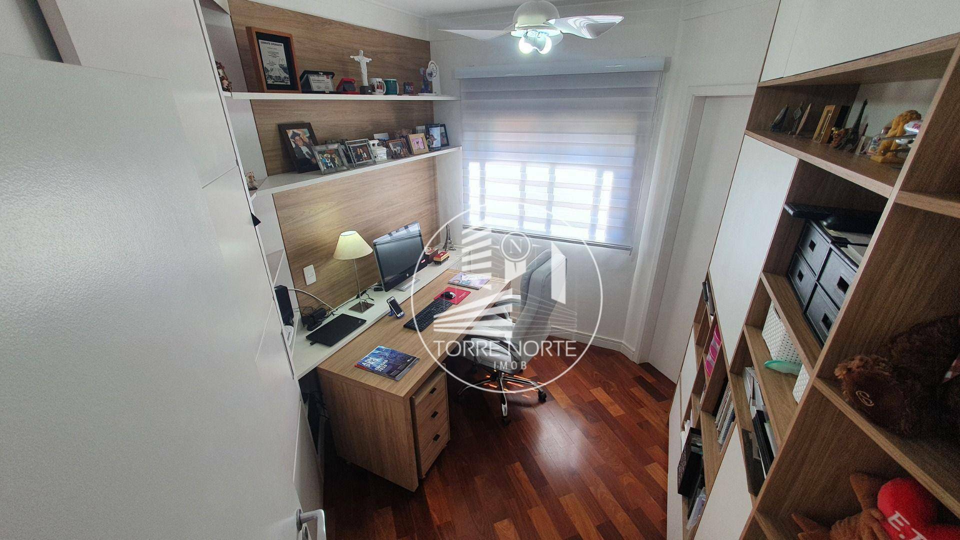 Apartamento à venda com 3 quartos, 160m² - Foto 20