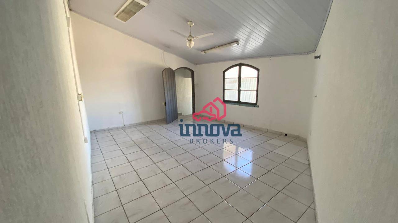 Casa à venda com 3 quartos, 183m² - Foto 14