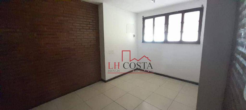 Casa à venda com 6 quartos, 380m² - Foto 8