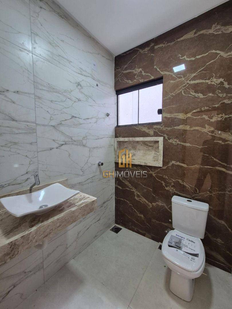 Casa à venda com 3 quartos, 120m² - Foto 14
