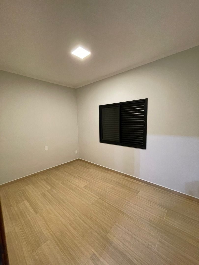 Casa à venda com 3 quartos, 88m² - Foto 17