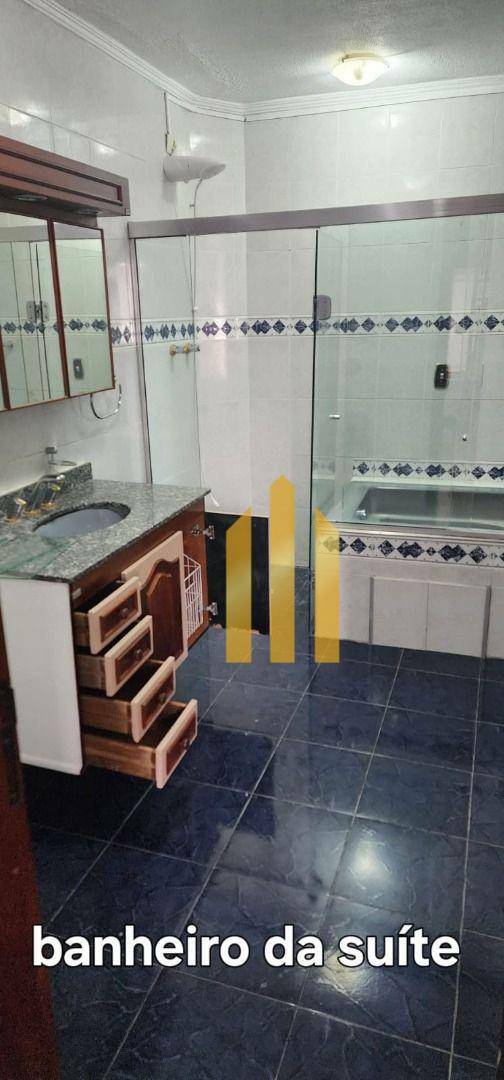 Sobrado à venda e aluguel com 2 quartos, 220m² - Foto 12