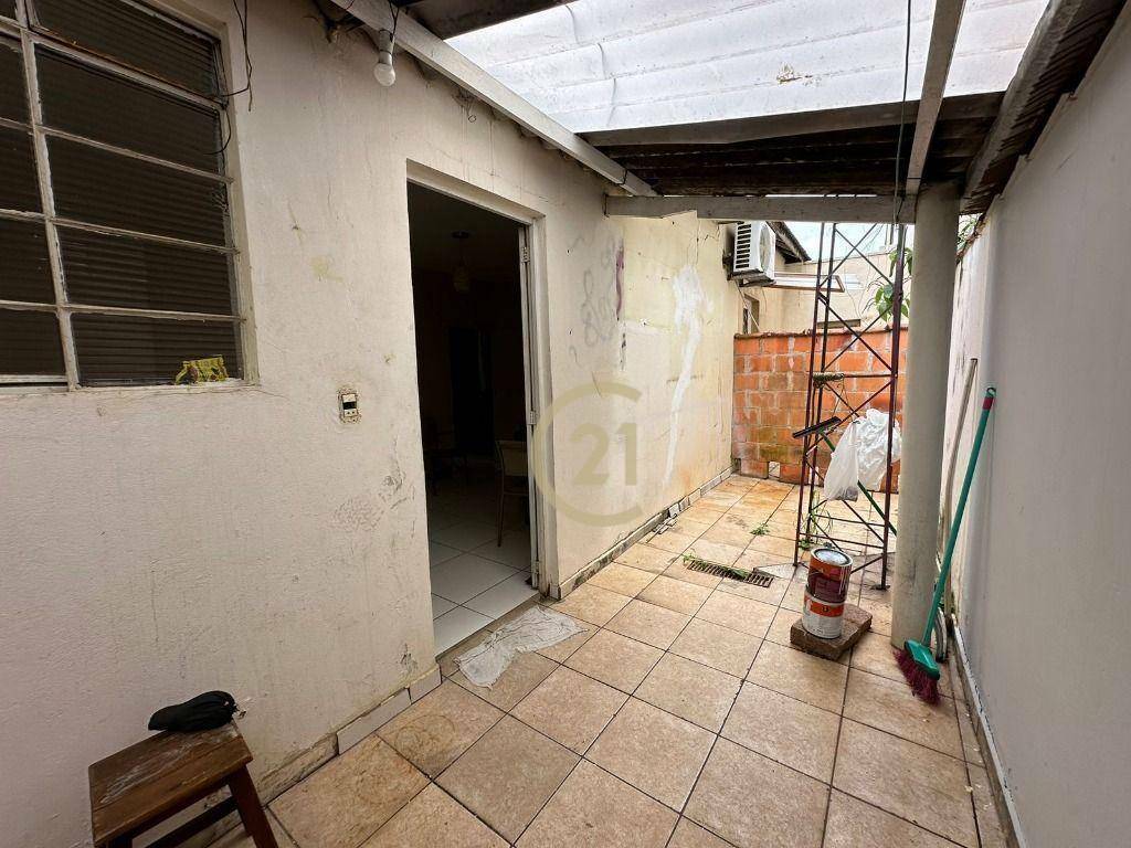 Casa à venda com 3 quartos, 155m² - Foto 6