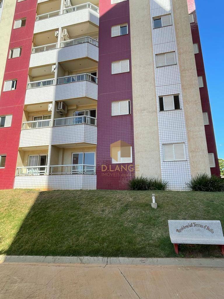 Apartamento à venda com 3 quartos, 77m² - Foto 2