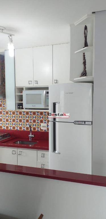 Apartamento à venda com 2 quartos, 55m² - Foto 22