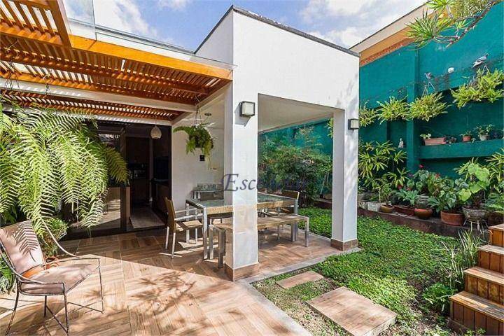 Casa à venda com 3 quartos, 226m² - Foto 2