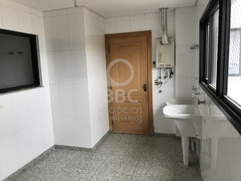 Apartamento à venda e aluguel com 3 quartos, 220m² - Foto 15