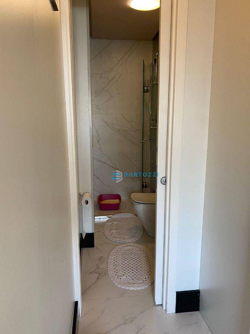 Apartamento à venda com 3 quartos, 304m² - Foto 30