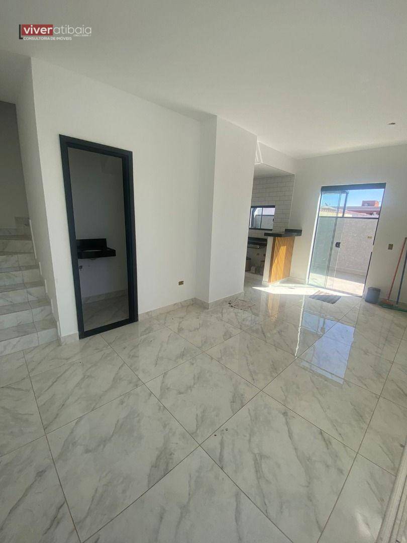 Casa à venda com 2 quartos, 78m² - Foto 2