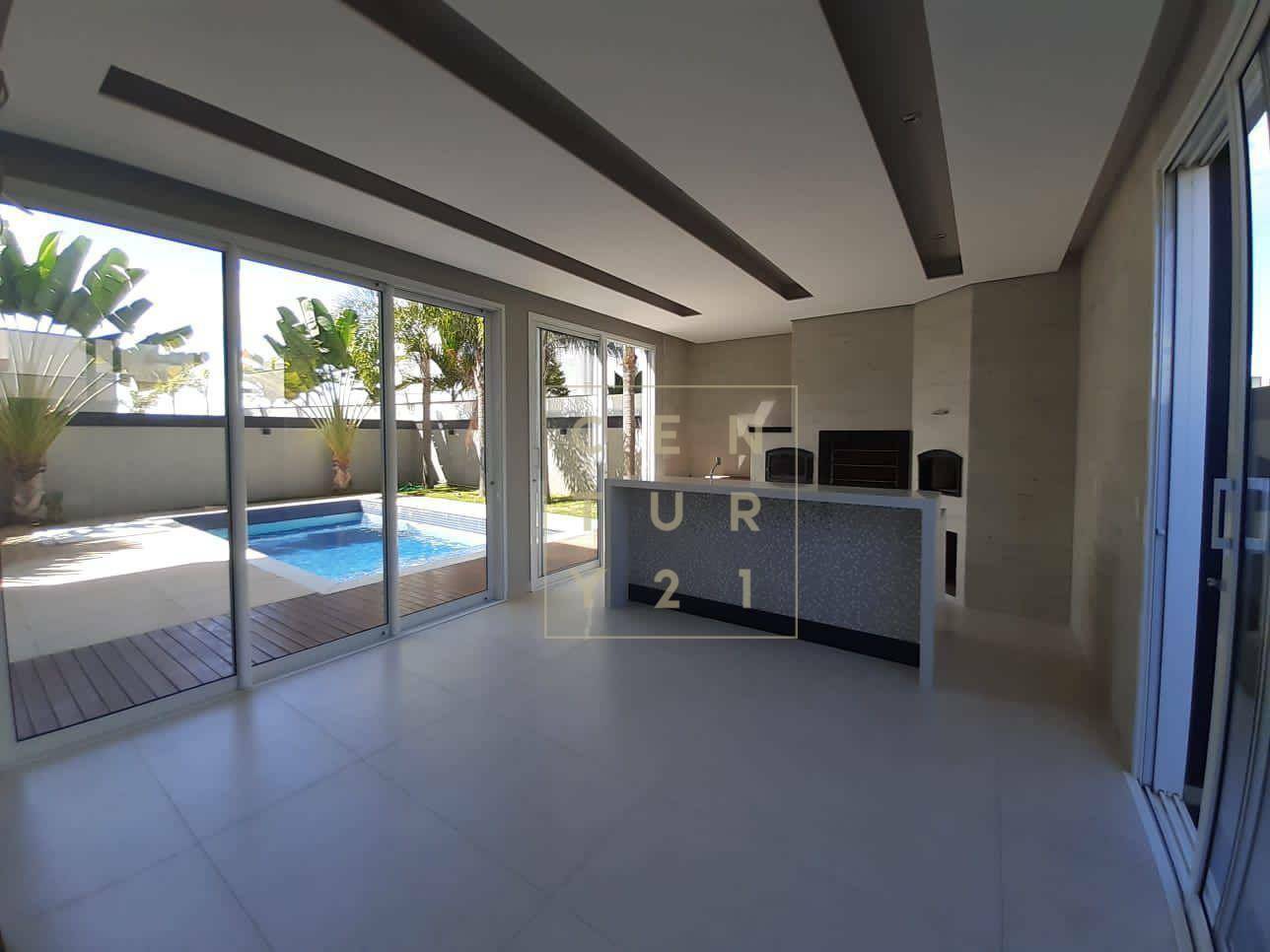 Casa de Condomínio à venda com 5 quartos, 395m² - Foto 3