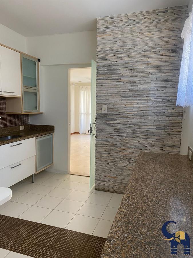 Apartamento à venda com 2 quartos, 85m² - Foto 6