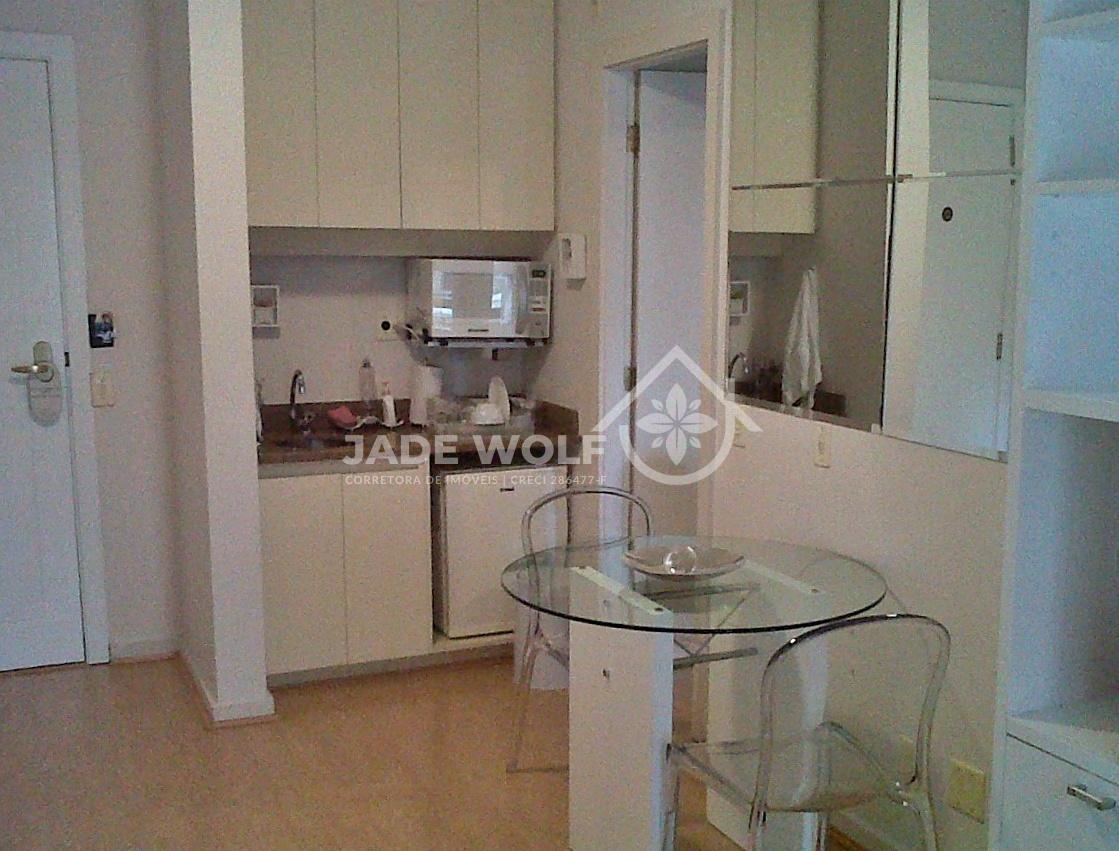 Apartamento à venda com 1 quarto, 34m² - Foto 2