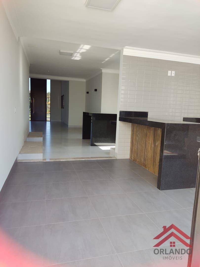 Casa de Condomínio à venda com 4 quartos, 231m² - Foto 5