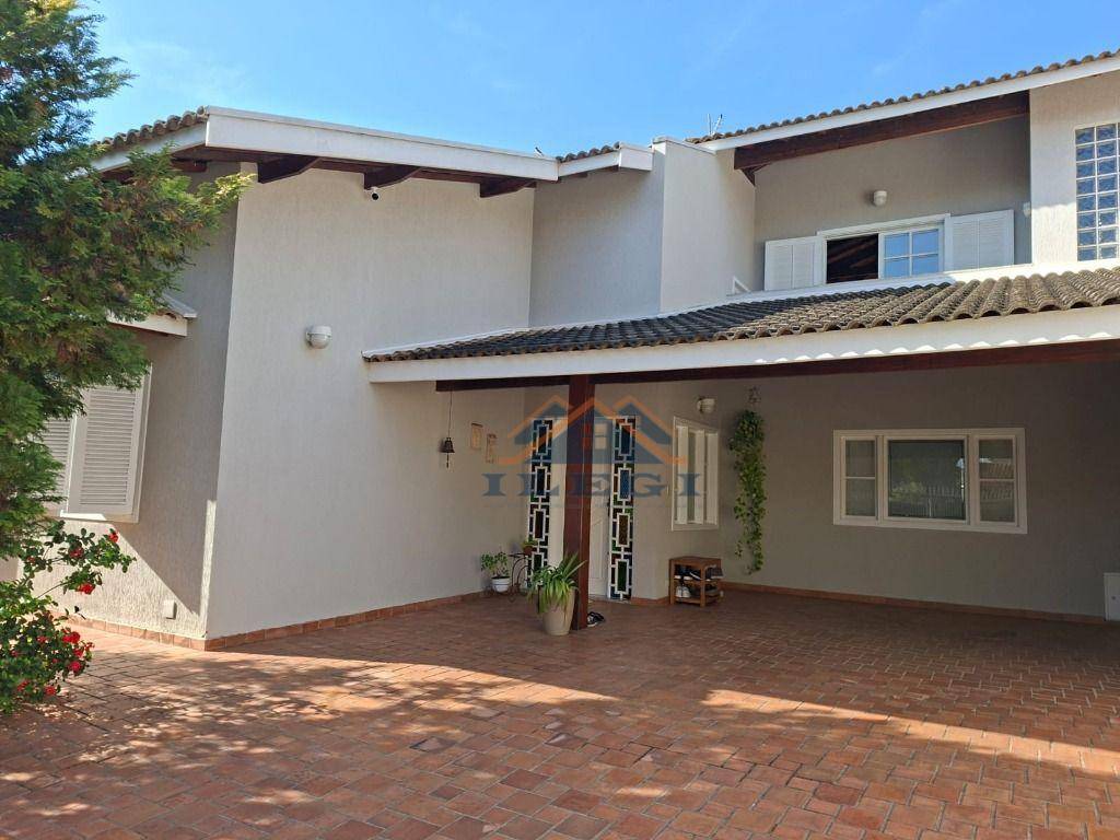 Casa, 3 quartos, 226 m² - Foto 3