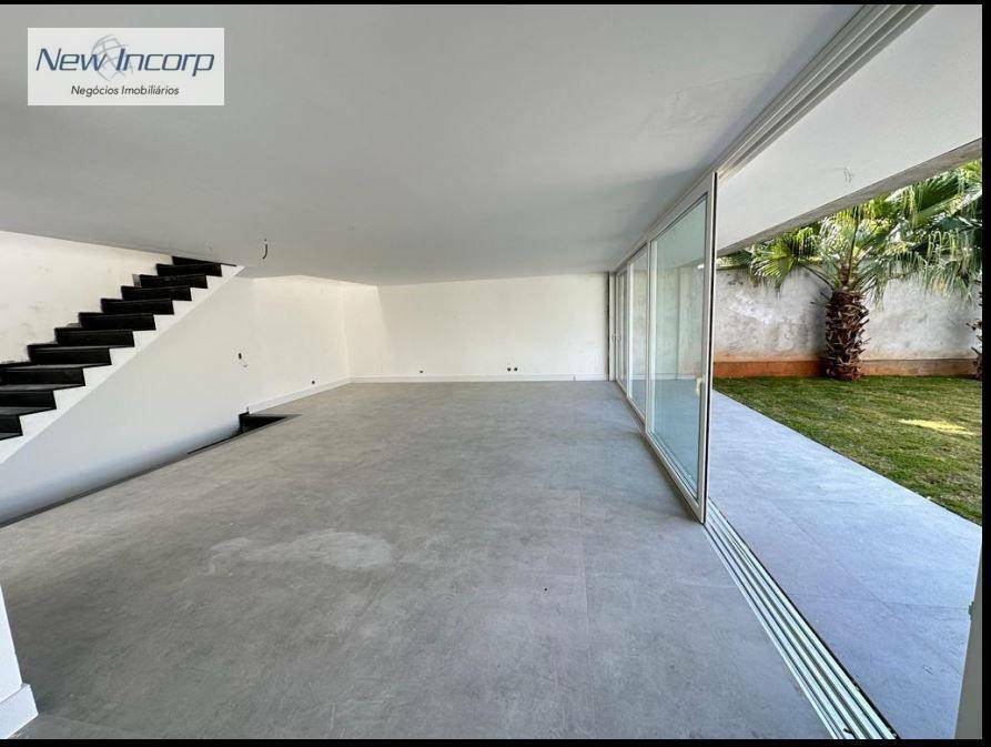 Casa de Condomínio à venda com 4 quartos, 450m² - Foto 6