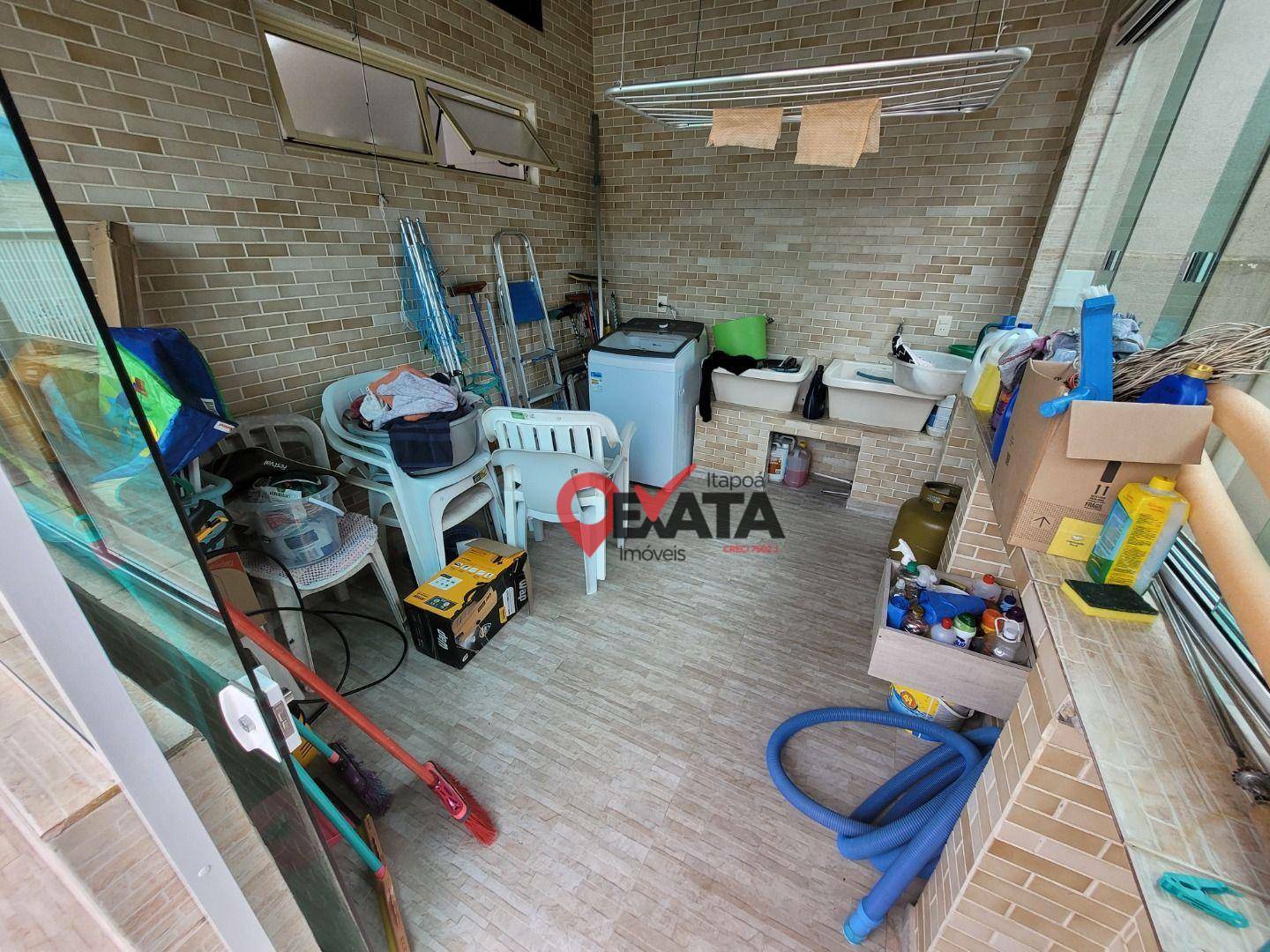 Casa à venda com 4 quartos, 327m² - Foto 18