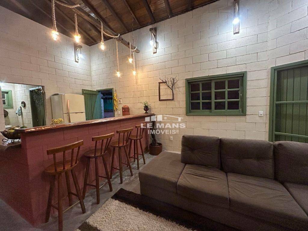 Chácara à venda com 4 quartos, 130m² - Foto 3