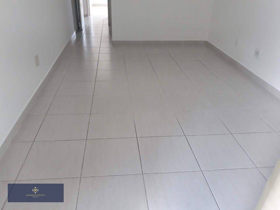 Apartamento à venda com 3 quartos, 120m² - Foto 3