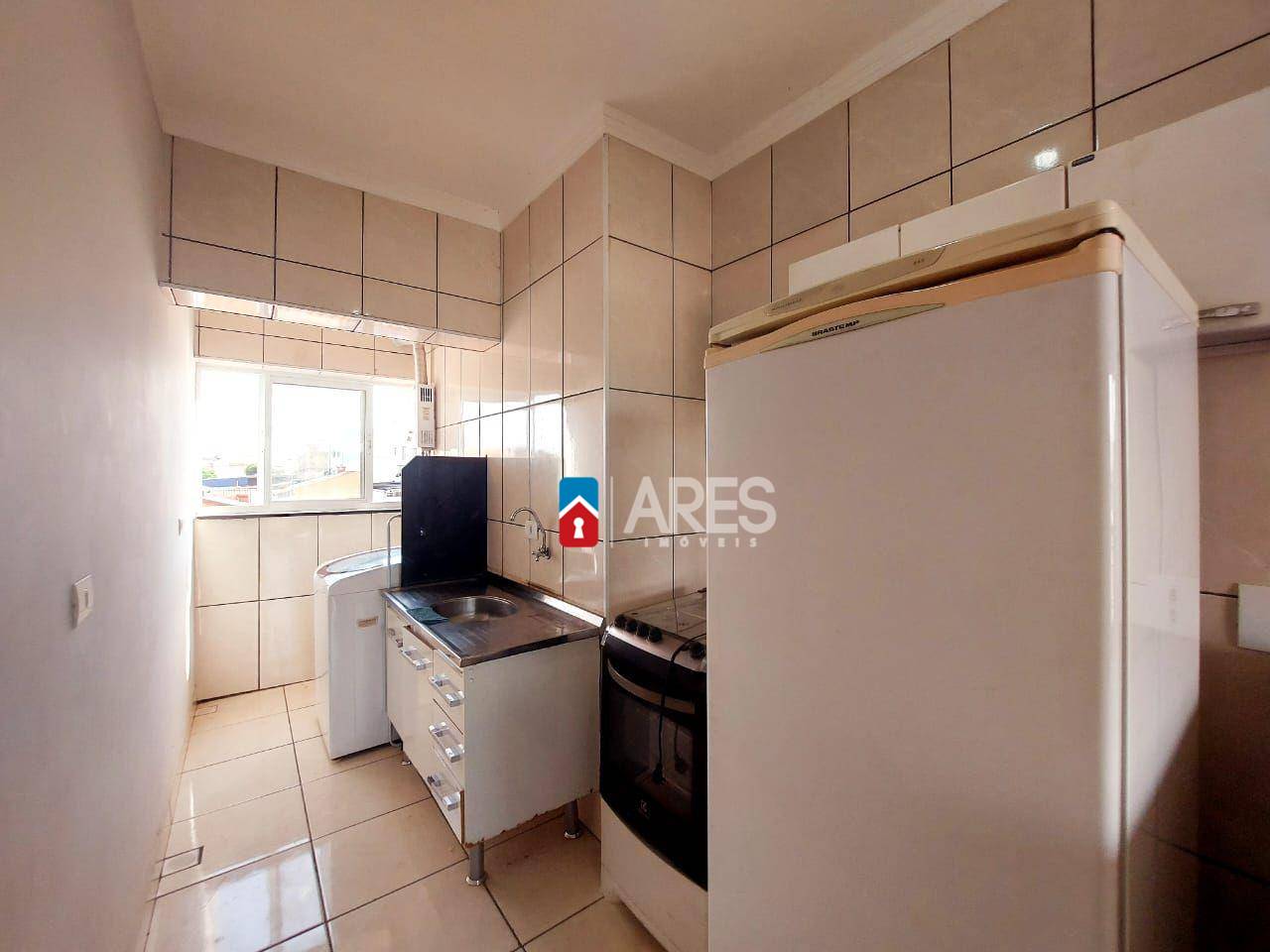 Apartamento para alugar com 2 quartos, 49m² - Foto 3