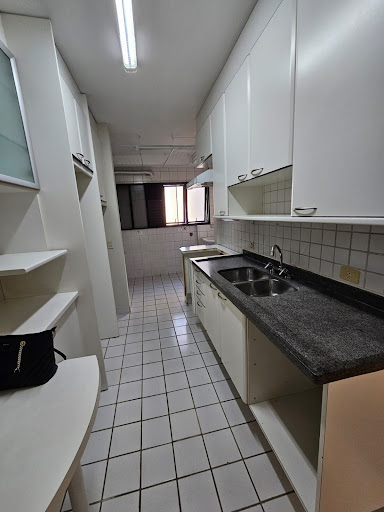 Apartamento à venda e aluguel com 4 quartos, 158m² - Foto 4