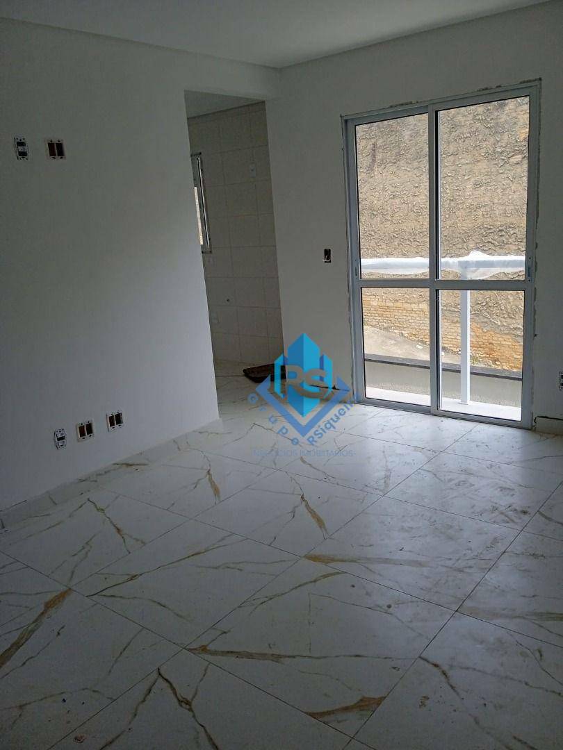 Apartamento à venda com 2 quartos, 71m² - Foto 4