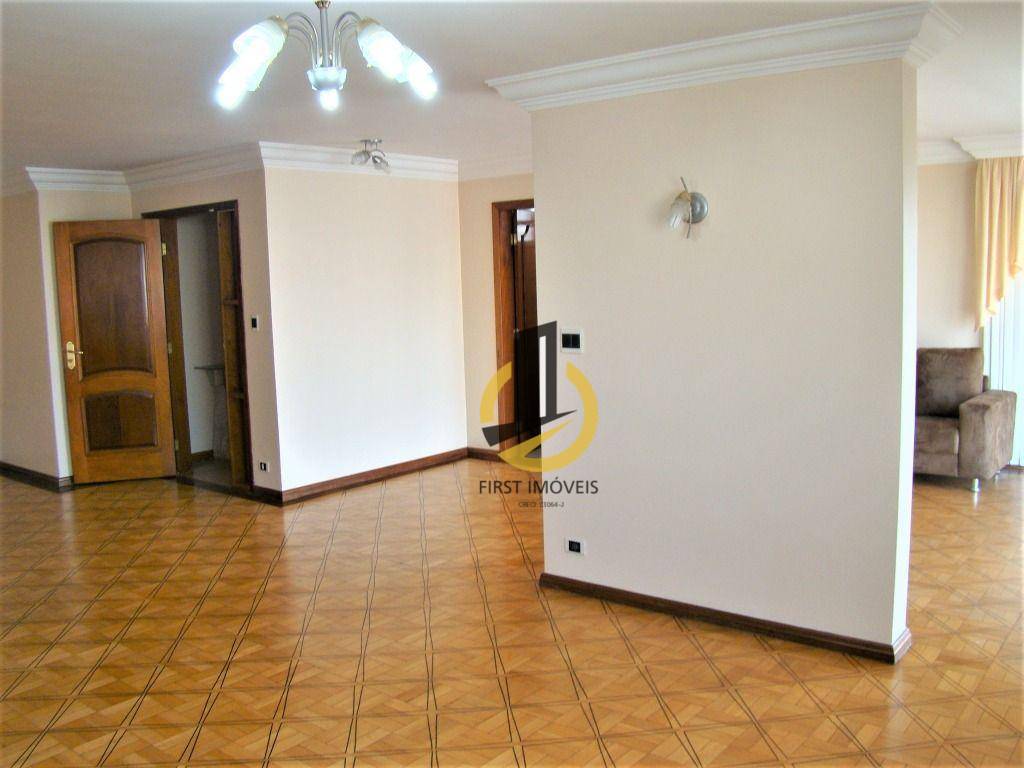 Apartamento à venda com 4 quartos, 235m² - Foto 7