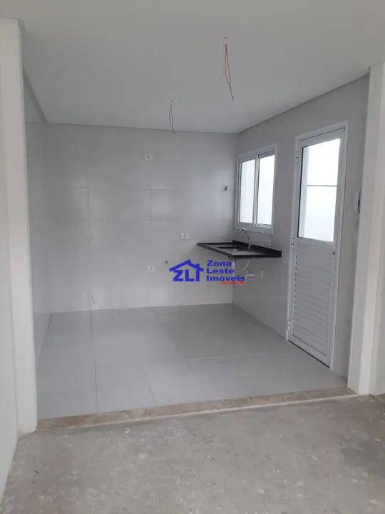 Sobrado à venda com 3 quartos, 124m² - Foto 4