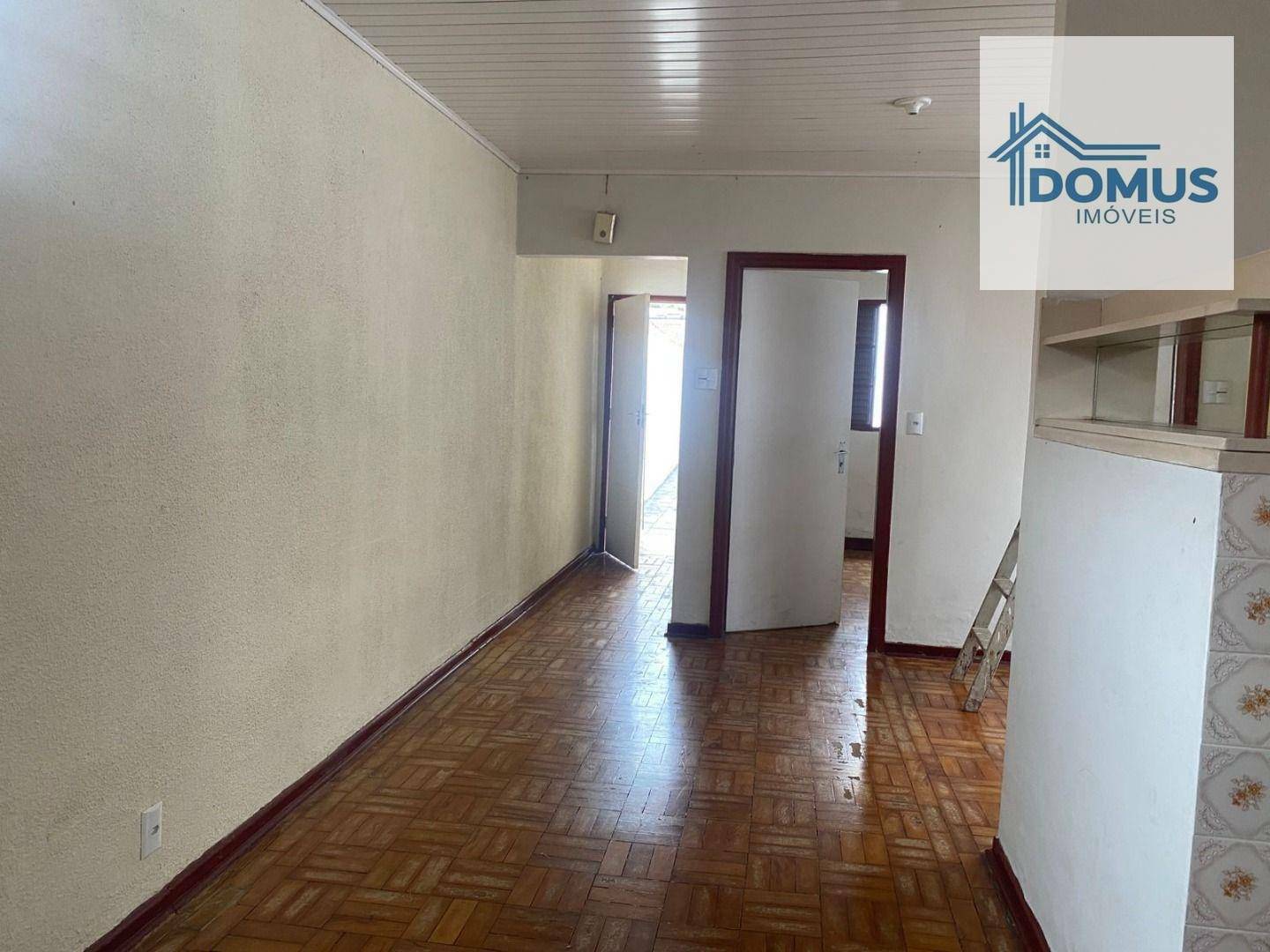 Casa para alugar com 4 quartos, 180m² - Foto 44