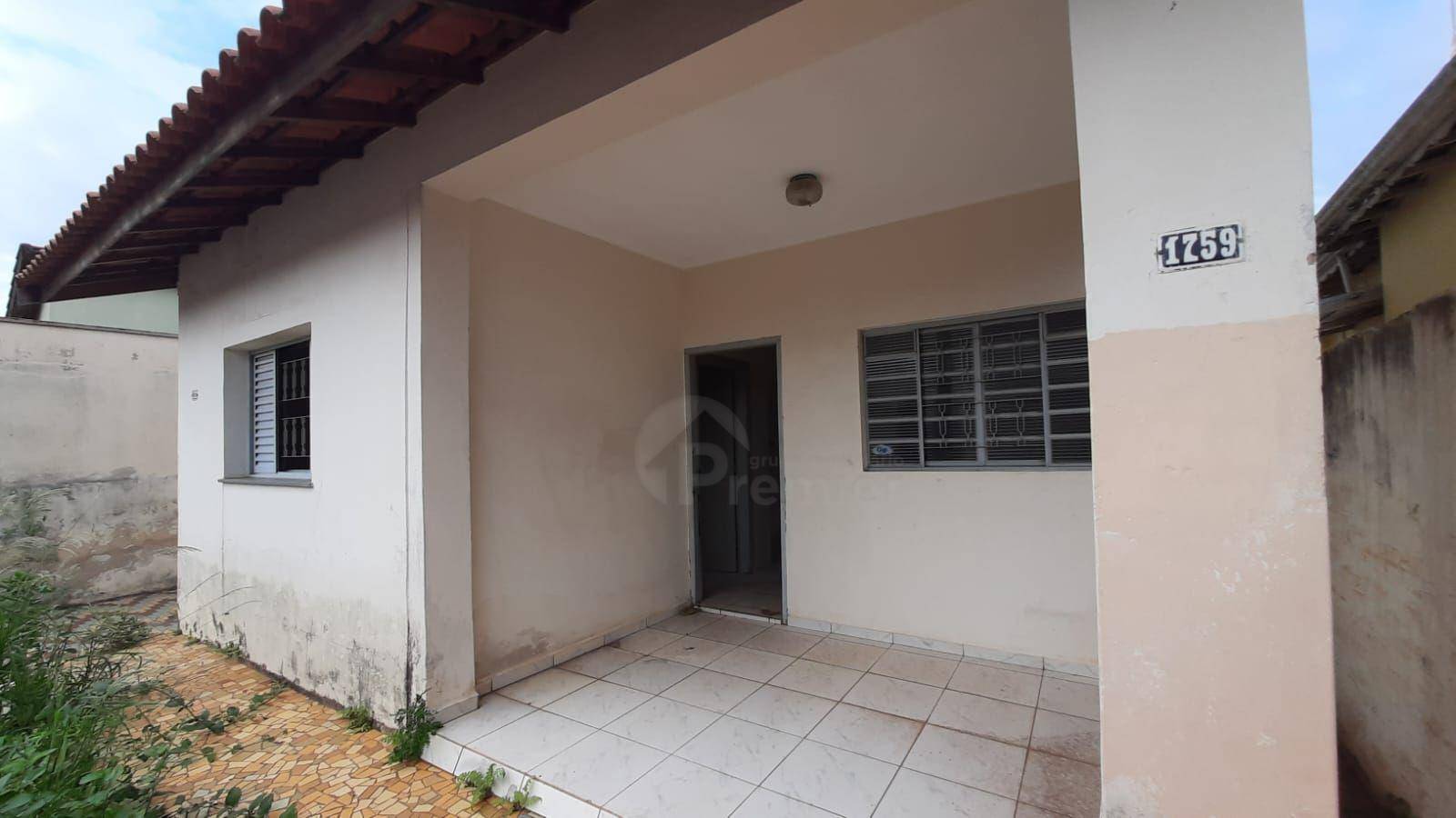 Casa à venda com 2 quartos, 150m² - Foto 3