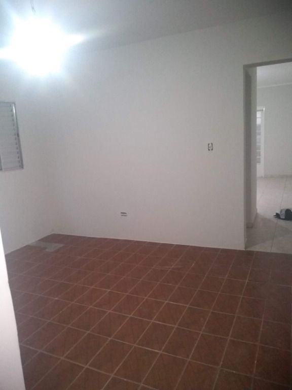 Sobrado à venda com 5 quartos, 200m² - Foto 15