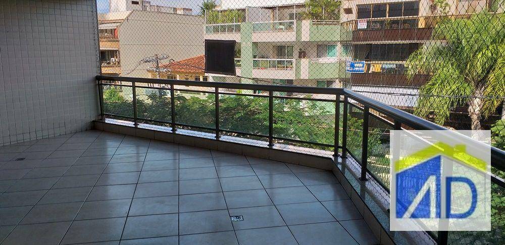 Apartamento à venda com 3 quartos, 110m² - Foto 1