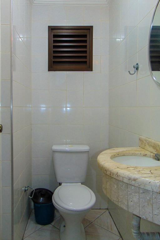 Apartamento à venda com 3 quartos, 140m² - Foto 11