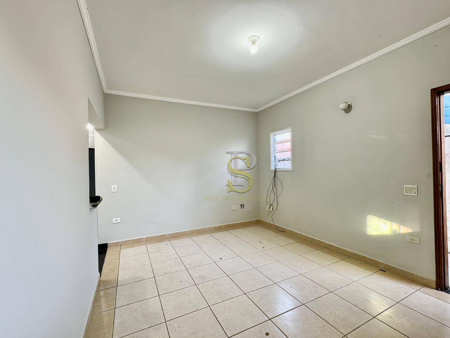 Casa à venda com 3 quartos, 130m² - Foto 8