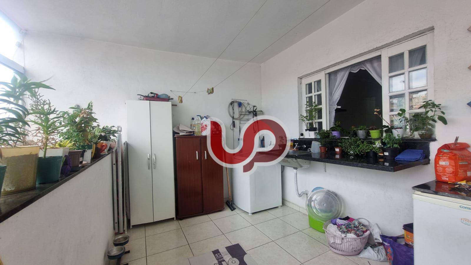 Sobrado à venda com 3 quartos, 215m² - Foto 18