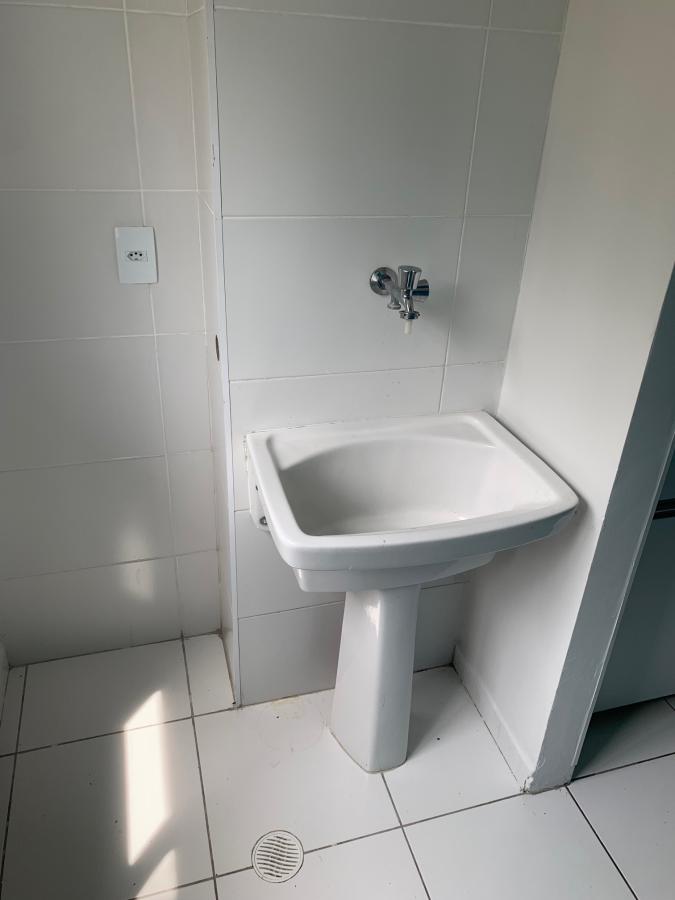 Apartamento para alugar com 2 quartos, 60m² - Foto 11