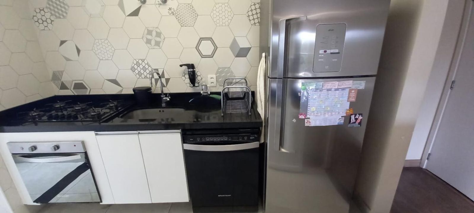 Apartamento à venda com 3 quartos, 87m² - Foto 4