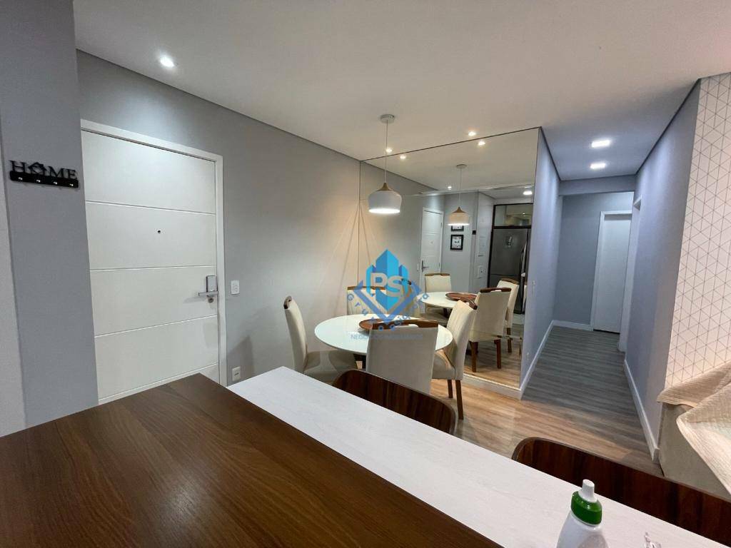 Apartamento à venda com 2 quartos, 77m² - Foto 2